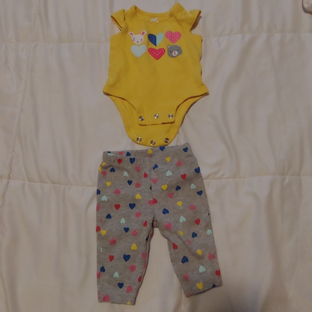 NWOT newborn outfit